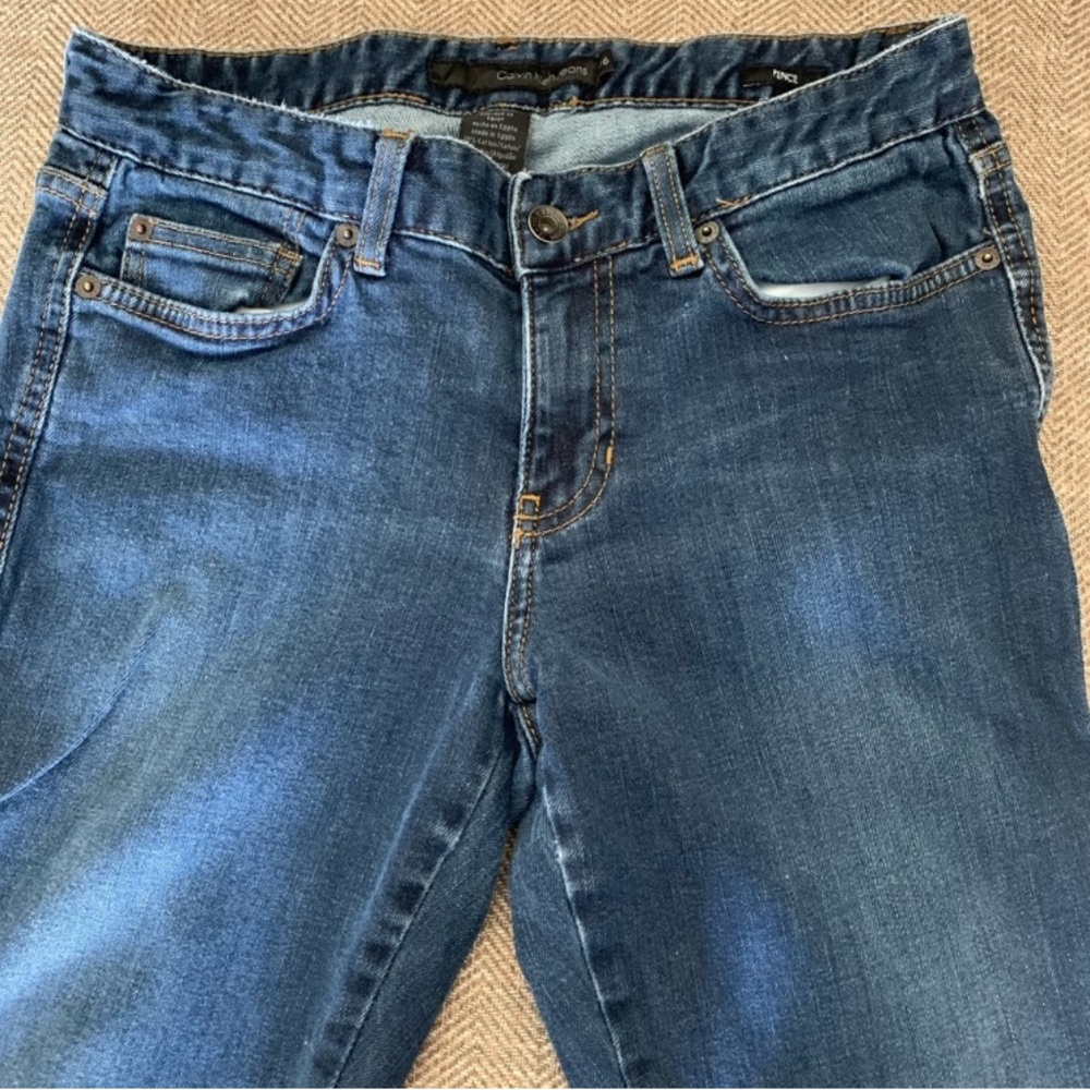 Excellent Preowned Condition Calvin Klein Skinny Jeans Size 6 Very Cute - Picture 2 of 5